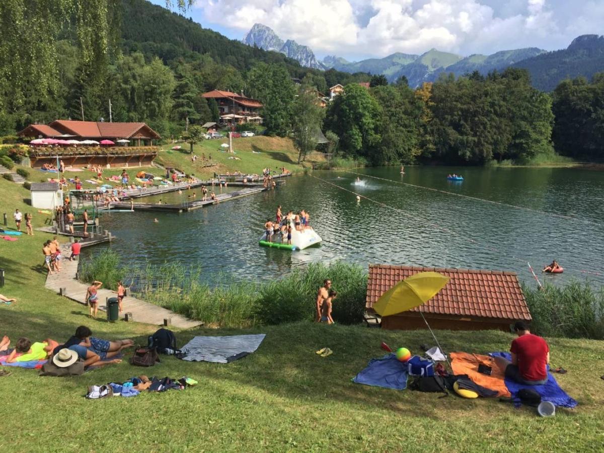 Le 67,ski et randonnée,lave linge,sèche linge,parking Bernex Esterno foto