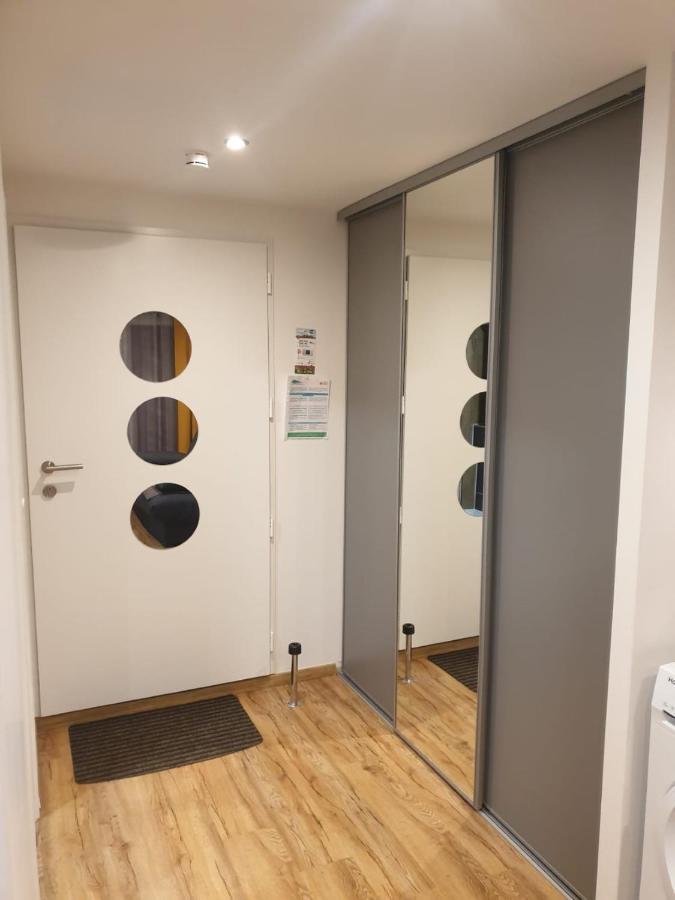 Le 67,ski et randonnée,lave linge,sèche linge,parking Bernex Esterno foto